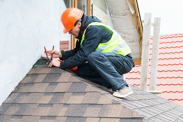 Best Commercial Roofing Services  in Coralville, IA